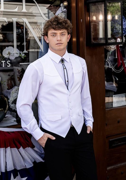 2026_Dutton Vest_Pearl White_032_WEB