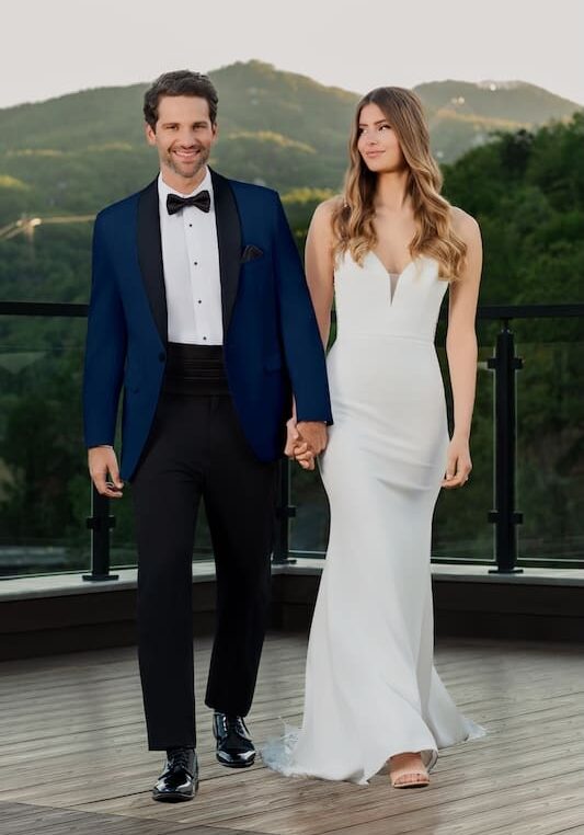 2026_Kensington_Shawl_Navy_Black_049_WEB