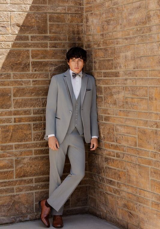 2026_Simon_Tuxedo_Greystone_004_WEB